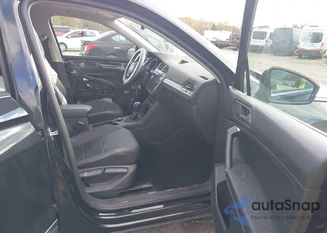 2020 Volkswagen Tiguan 2.0T Se/2.0T Se R-Line Black/2.0T Sel из США, поврежденный, VIN 3VV2B7AX5LM173653